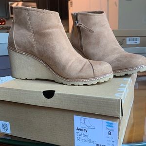 Tom’s - Avery - Toffee